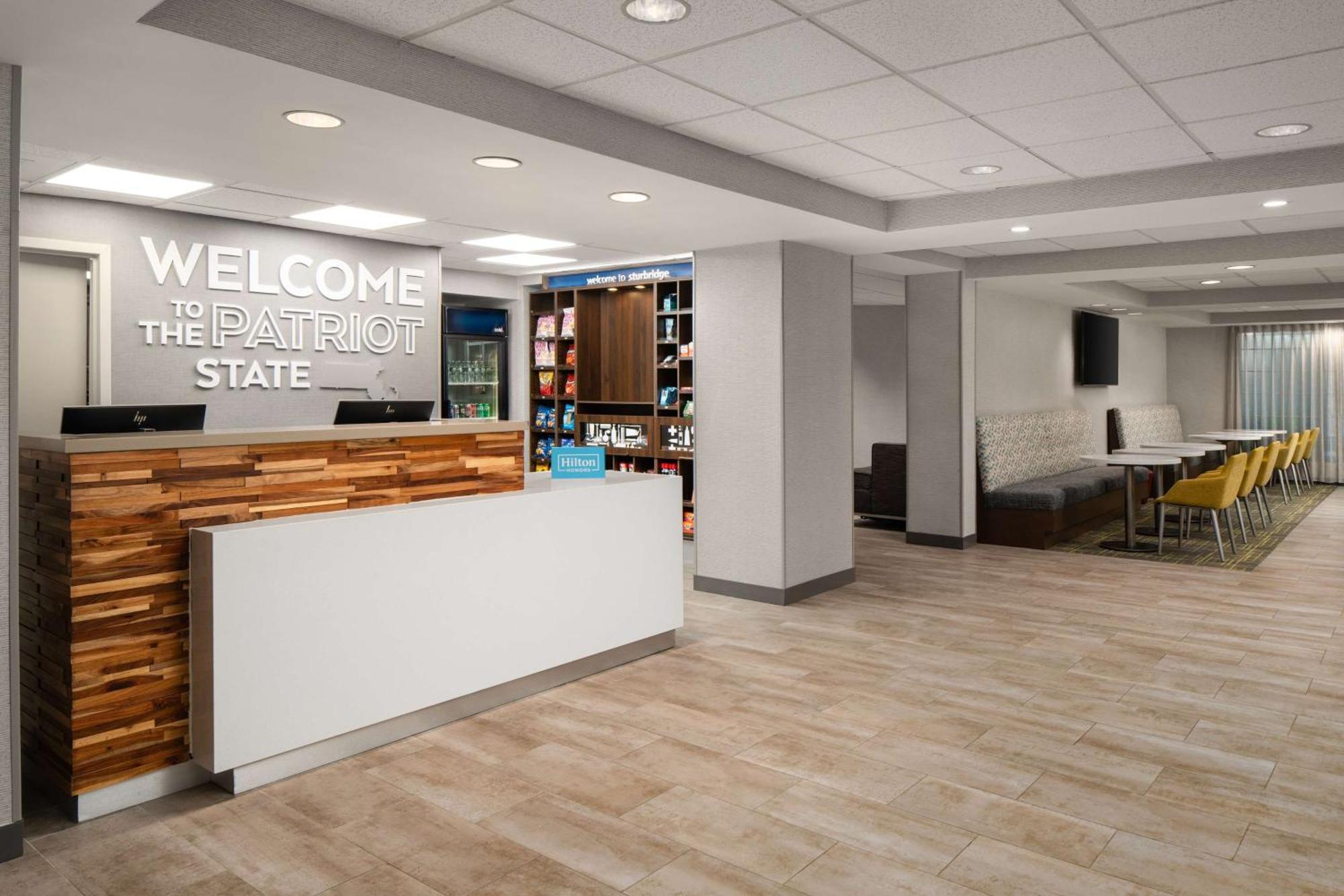 Hampton Inn Sturbridge Exterior foto