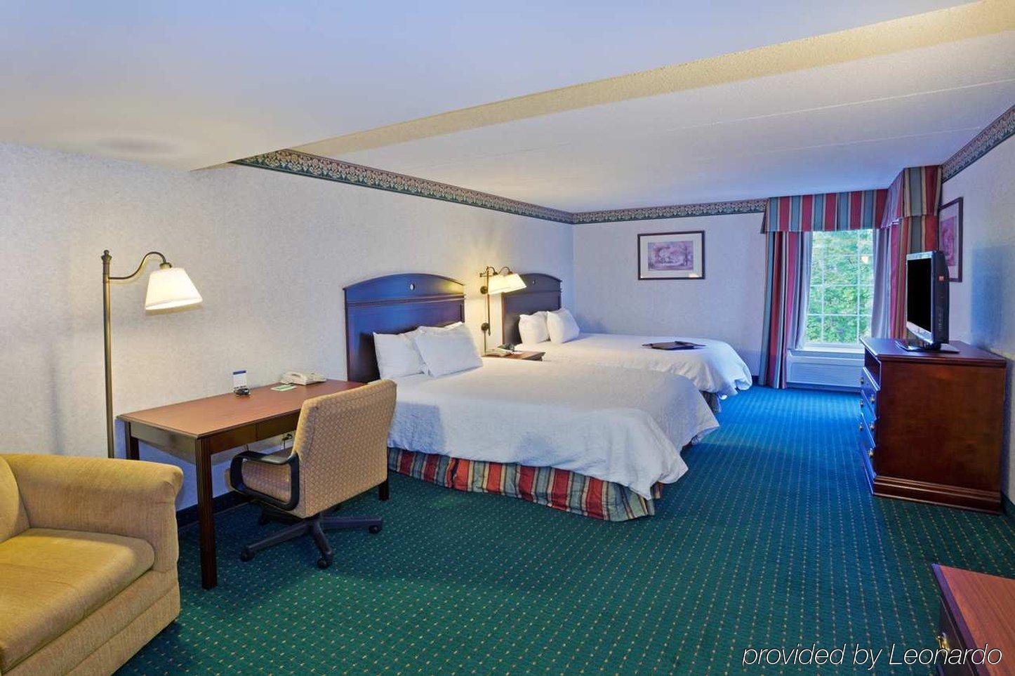 Hampton Inn Sturbridge Exterior foto
