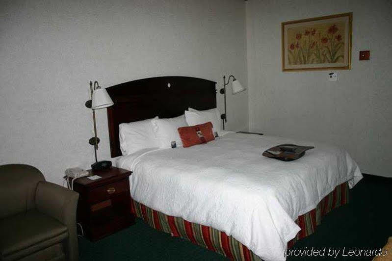 Hampton Inn Sturbridge Exterior foto